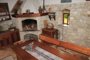 Alleinstehendes Haus, Verkauf, Nin, Nin