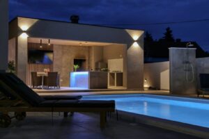 Alleinstehendes Haus, Verkauf, Nin, Nin