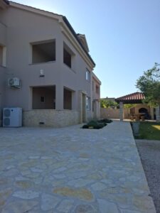 Mehrfamilienhaus, Verkauf, Privlaka, Privlaka