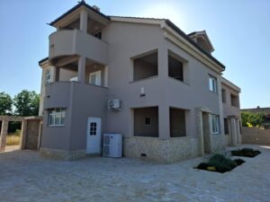 Mehrfamilienhaus, Verkauf, Privlaka, Privlaka