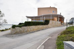 Hotel, Verkauf, Nin, Nin