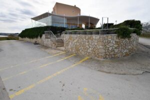 Hotel, Verkauf, Nin, Nin