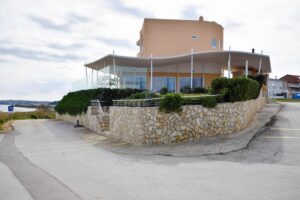 Hotel, Verkauf, Nin, Nin