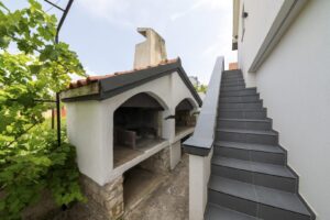 Alleinstehendes Haus, Verkauf, Vrsi, Zukve