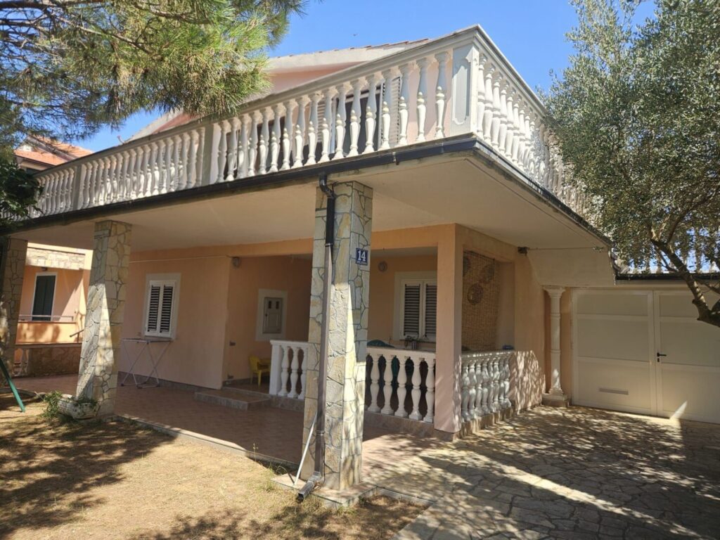 Alleinstehendes Haus, Verkauf, Vrsi, Zukve