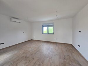 Wohnung mit Infield, Verkauf, Privlaka, Privlaka
